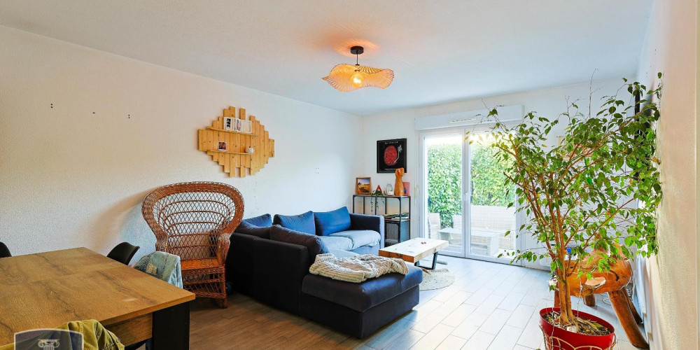 maison à PAU (64000)