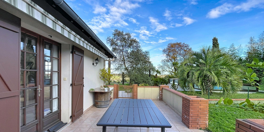 maison à MONTARDON (64121)