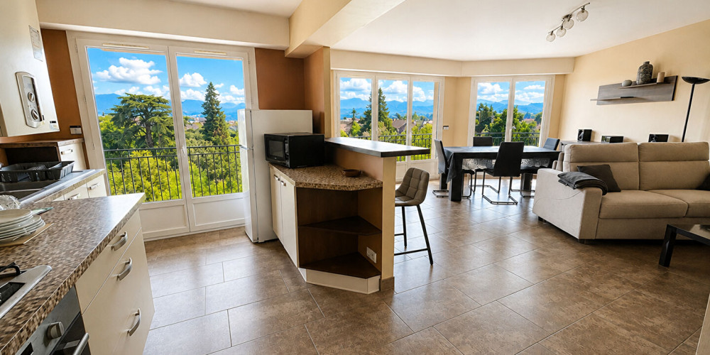 appartement à PAU (64000)