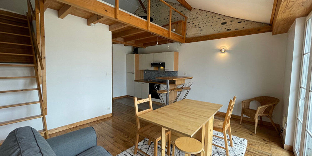 appartement à PAU (64000)