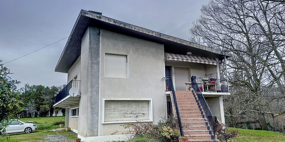 maison à BUROS (64160)