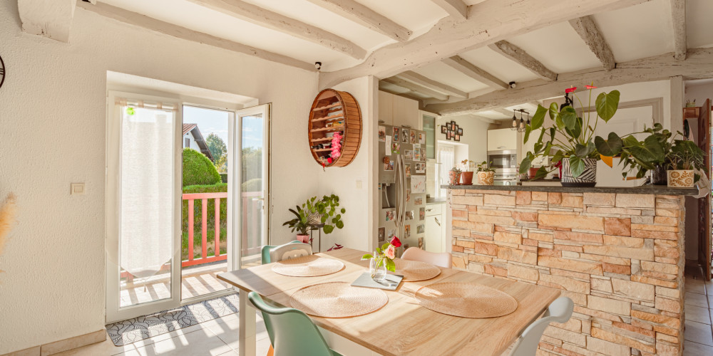 appartement à URRUGNE (64122)