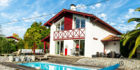 maison à CAMBO LES BAINS (64250)