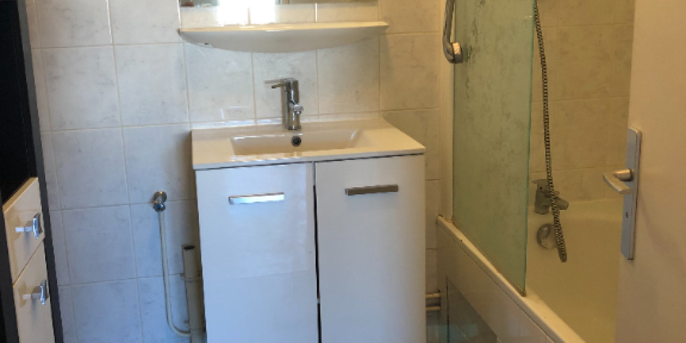 appartement à PAU (64000)