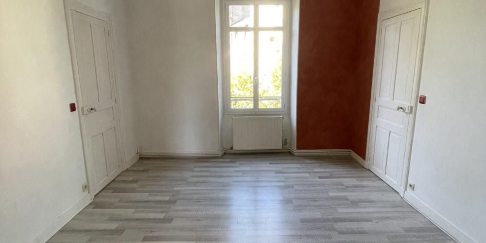 appartement à PAU (64000)
