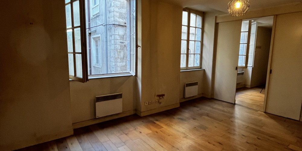 appartement à BAYONNE (64100)