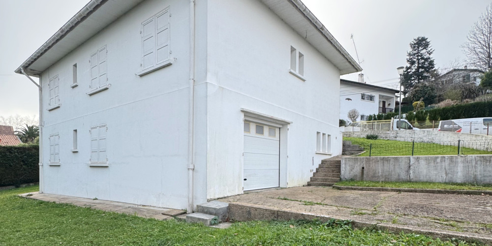 maison à ST PIERRE D IRUBE (64990)