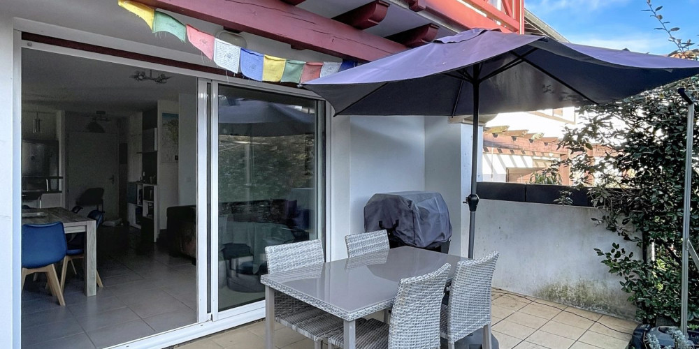 maison à ST PEE SUR NIVELLE (64310)