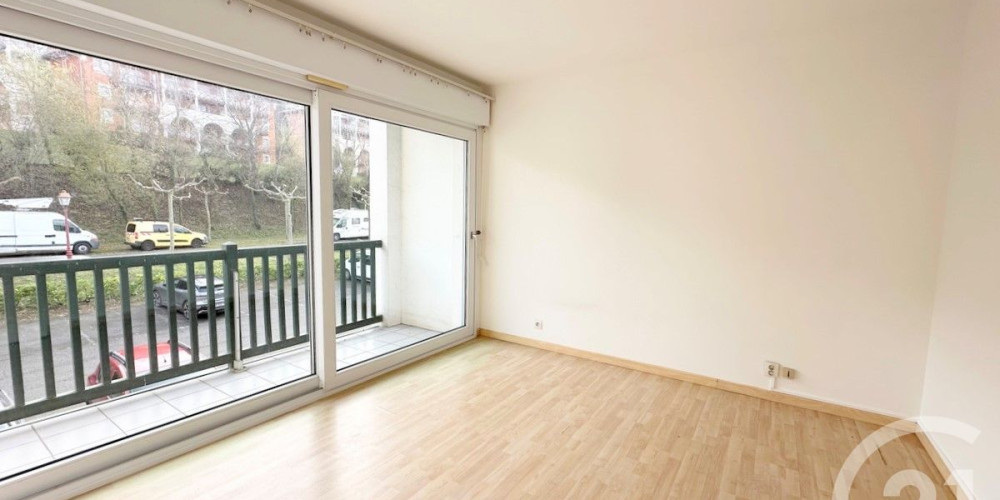 appartement à CIBOURE (64500)