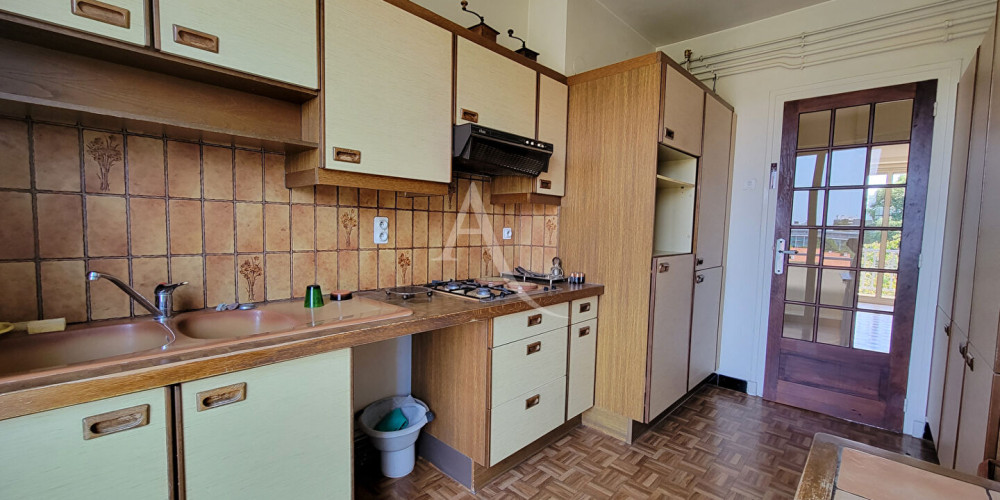 appartement à PAU (64000)