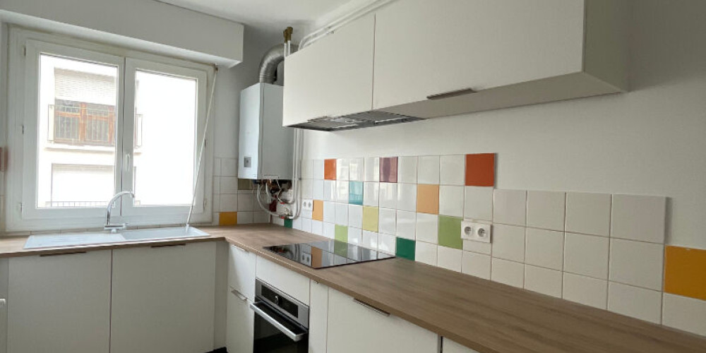 appartement à PAU (64000)