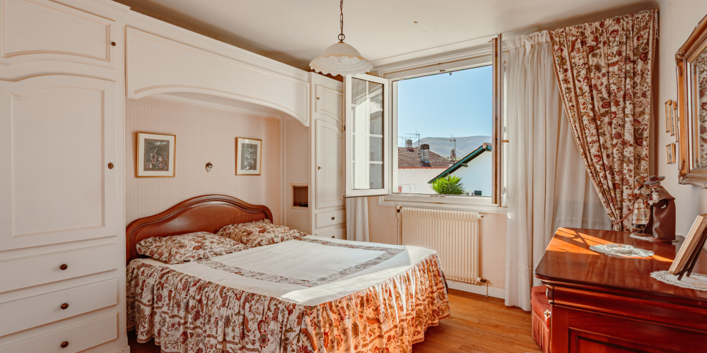 appartement à URRUGNE (64122)