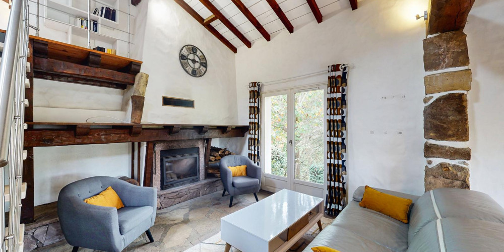 maison à ASCAIN (64310)