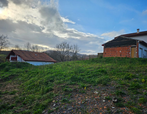 terrain  URRUGNE