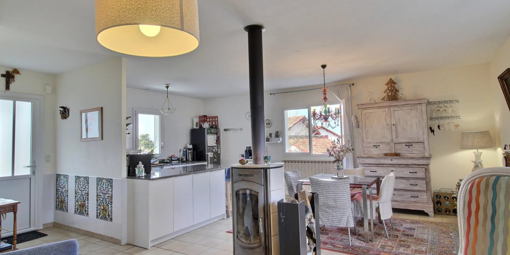 maison à GUETHARY (64210)