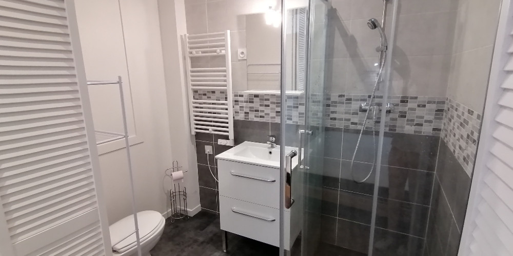 appartement à PAU (64000)