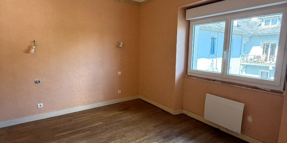 appartement à OLORON STE MARIE (64400)