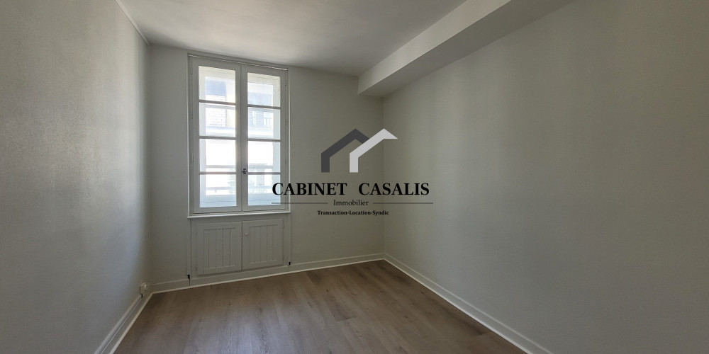 appartement à PAU (64000)