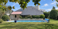 maison à PAU (64000)