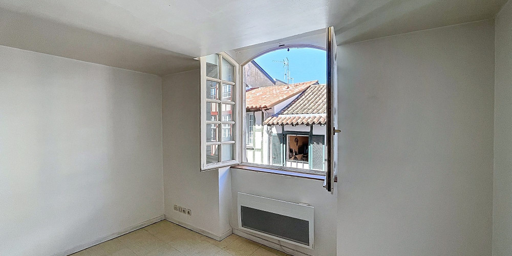 appartement à BAYONNE (64100)