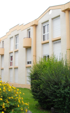 Appartement  LONS