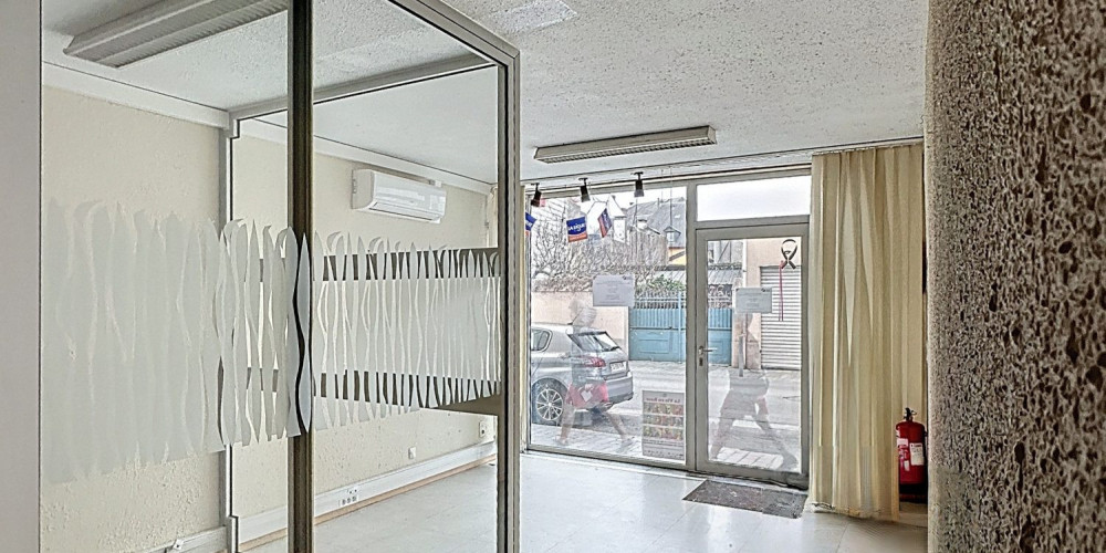 local commercial à TARBES (65000)