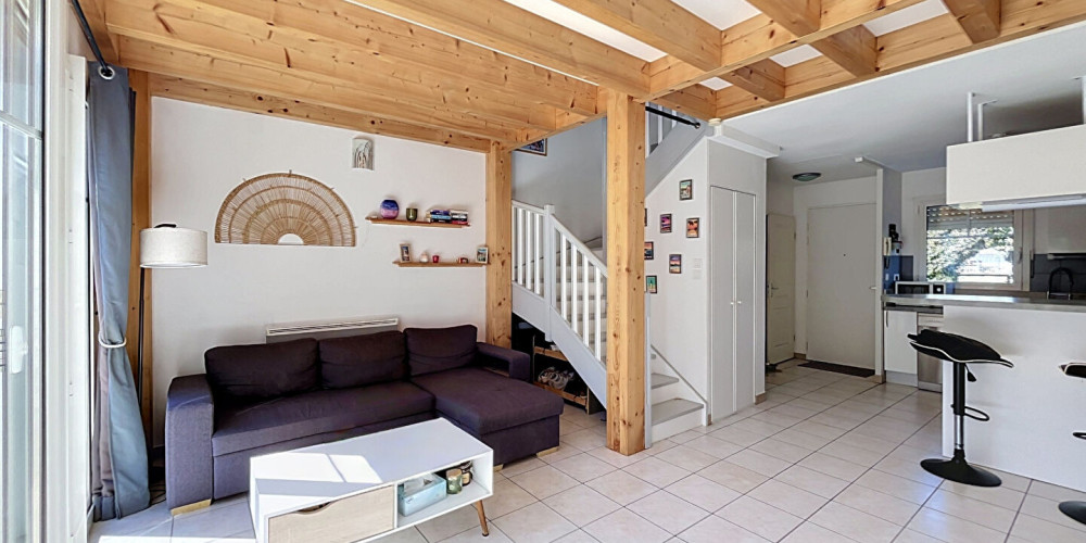 appartement à URT (64240)