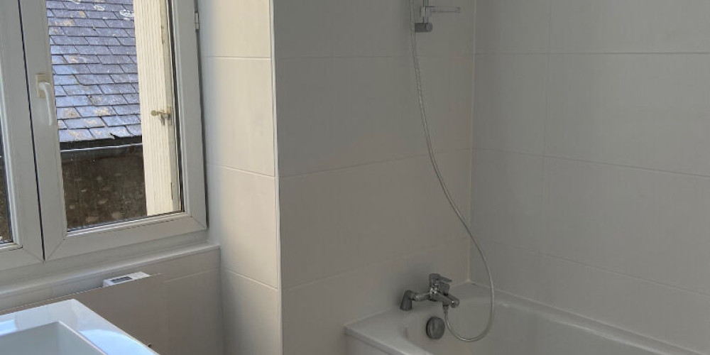 appartement à PAU (64000)