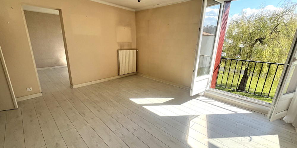 appartement à URRUGNE (64122)