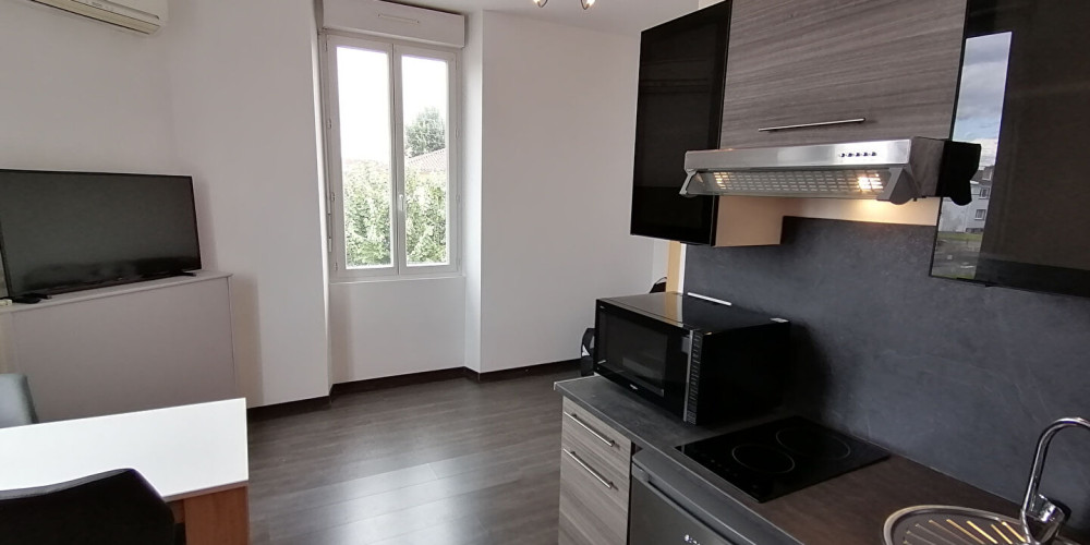 appartement à PAU (64000)
