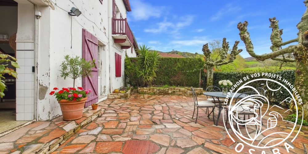 maison à AINHOA (64250)