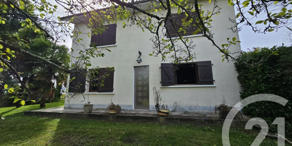 maison à BAIGTS DE BEARN (64300)