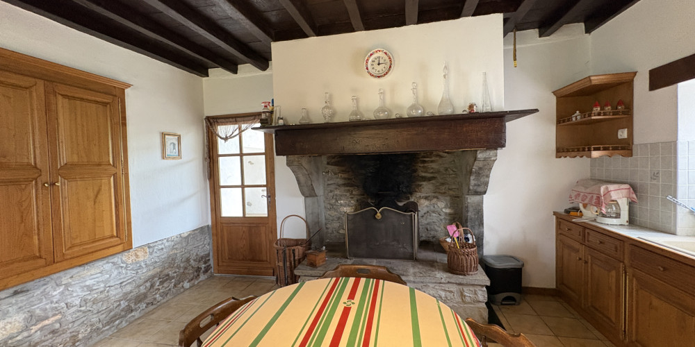 maison à LARCEVEAU ARROS CIBITS (64120)