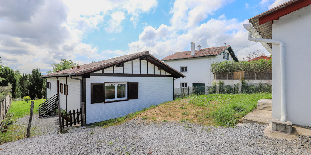 maison à ARBONNE (64210)