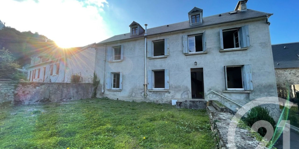 maison à OSSEN (65100)