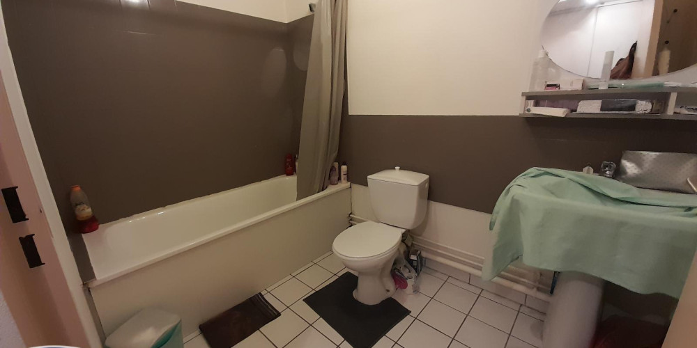 appartement à PAU (64000)