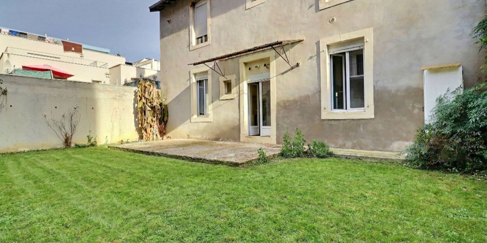 appartement à PAU (64000)