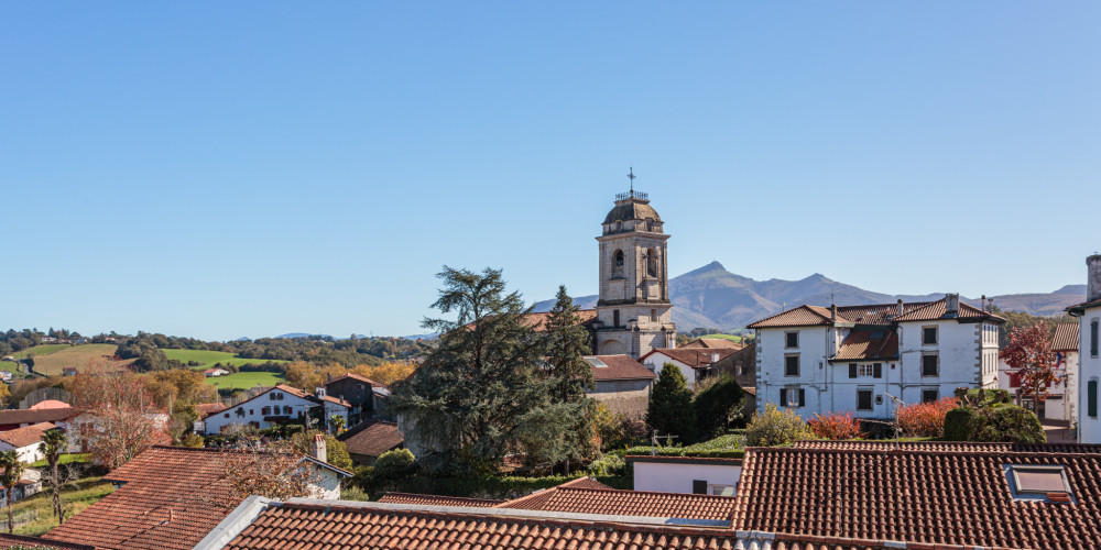 appartement à URRUGNE (64122)
