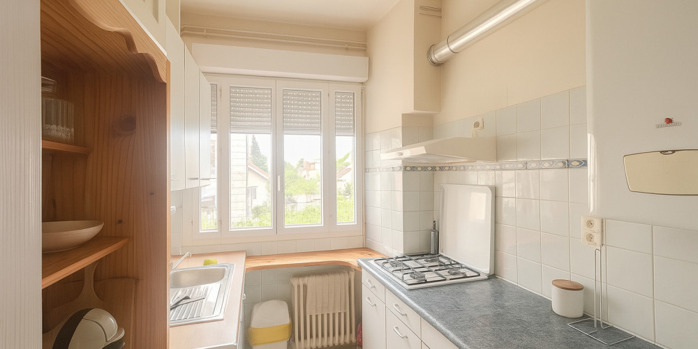 appartement à PAU (64000)