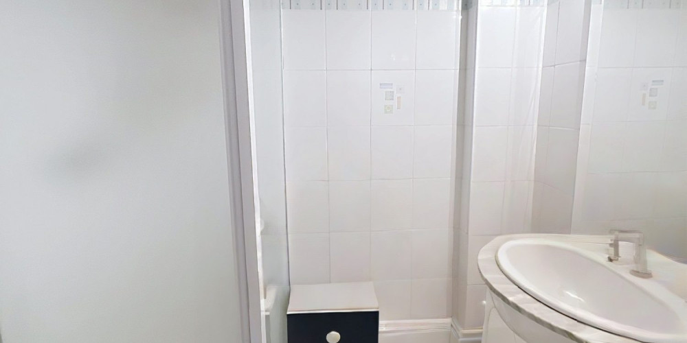 appartement à PAU (64000)