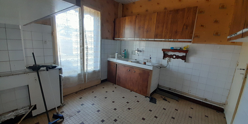 maison à POUEYFERRE (65100)