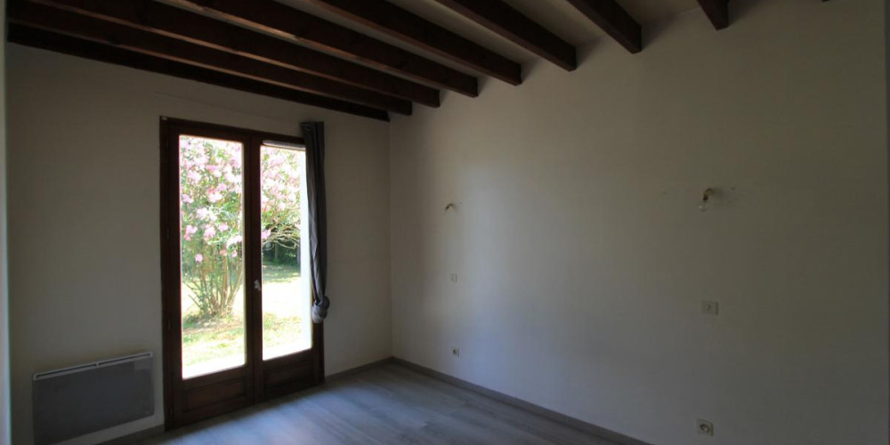 maison à LAGOS (64800)