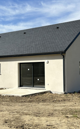 Maison  ADE