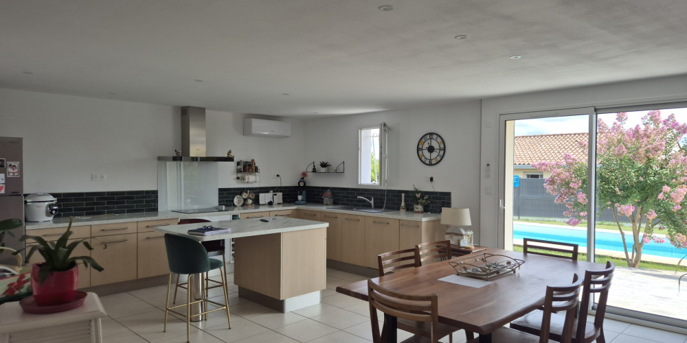 maison à BELLOCQ (64270)