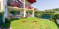appartement à ST PEE SUR NIVELLE (64310)