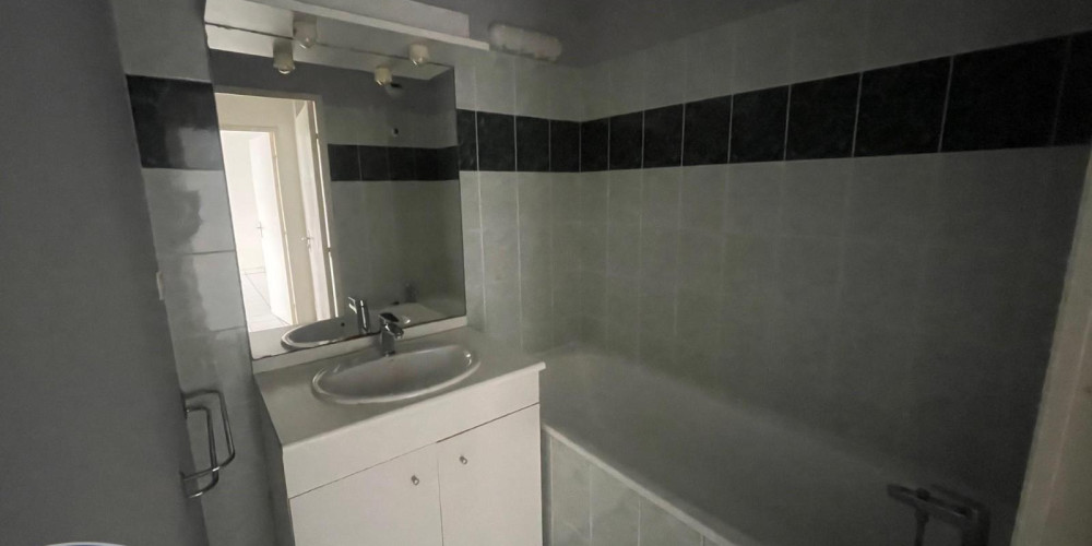 appartement à PAU (64000)