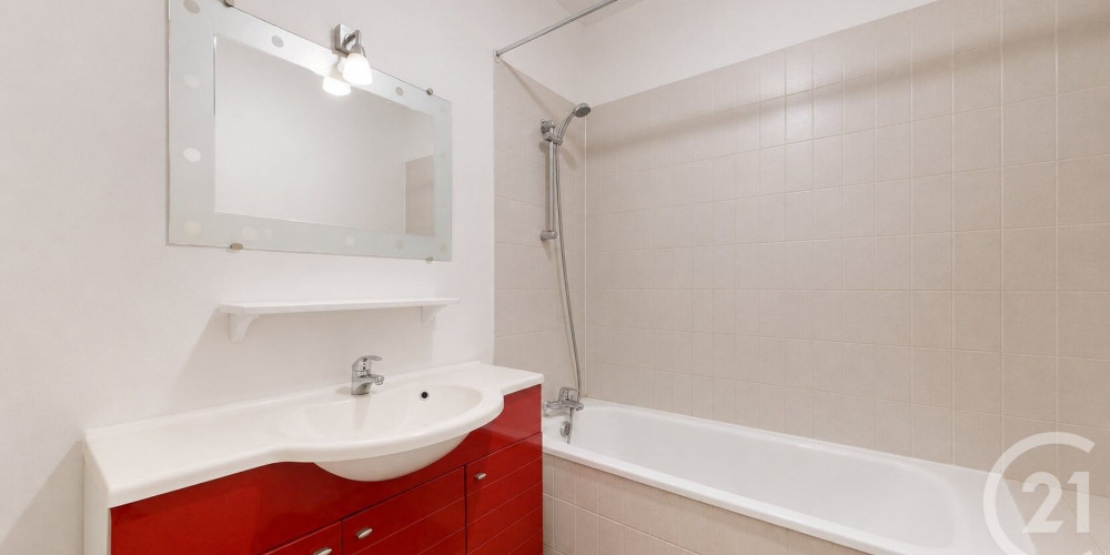 appartement à BAYONNE (64100)