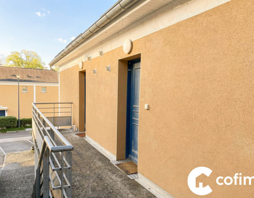 appartement  NAY