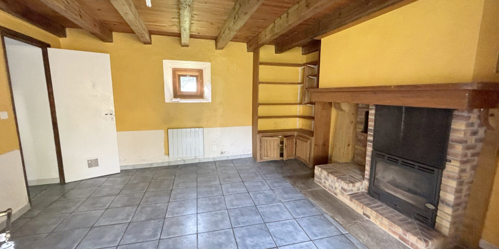 maison à CAMPAN (65710)