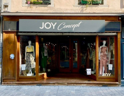 local commercial  PAU
